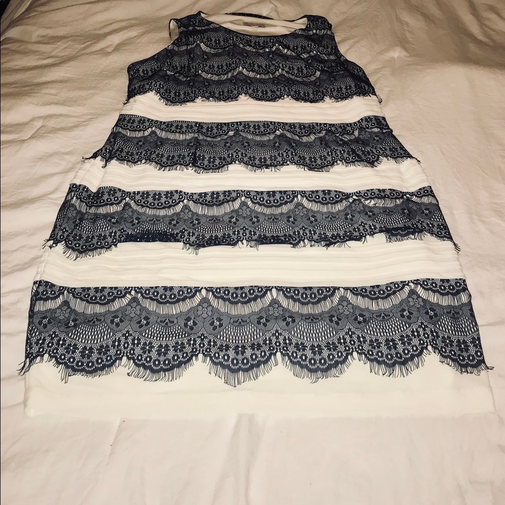 Knee length blue lace on white dress. Stretchy!!!